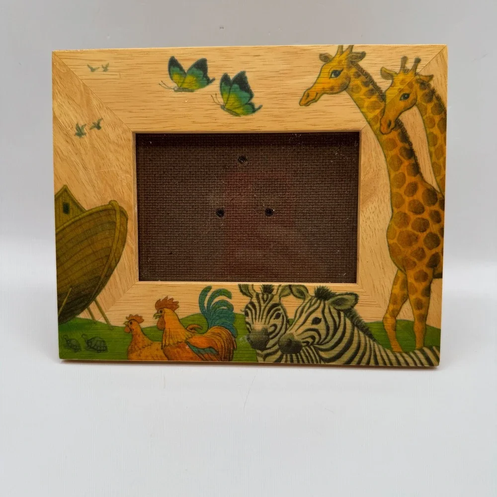 Fetco Noahs Ark Picture Frame Kids 5x3.5 Tan Wood Giraffe Zebra Nursery Biblical